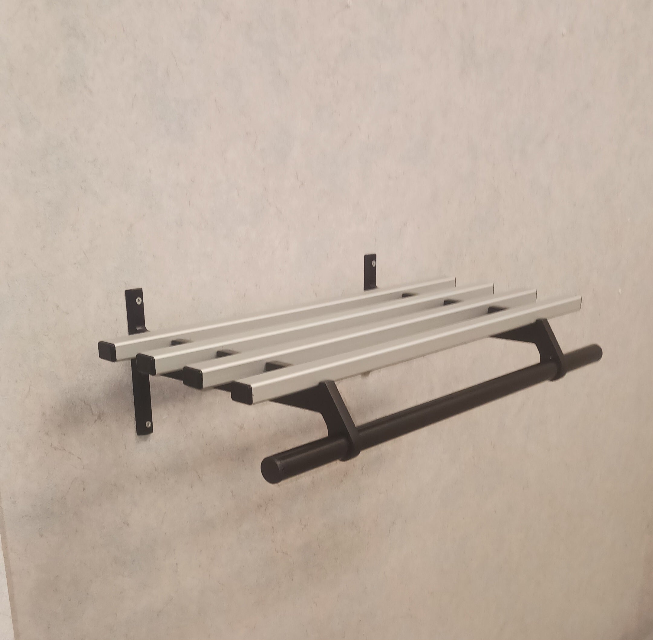 Forever Hanger Rod Shelf