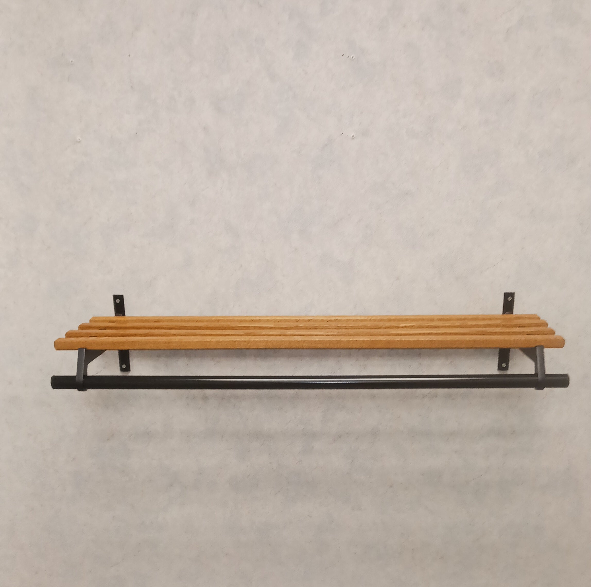 Forever Hanger Rod Shelf