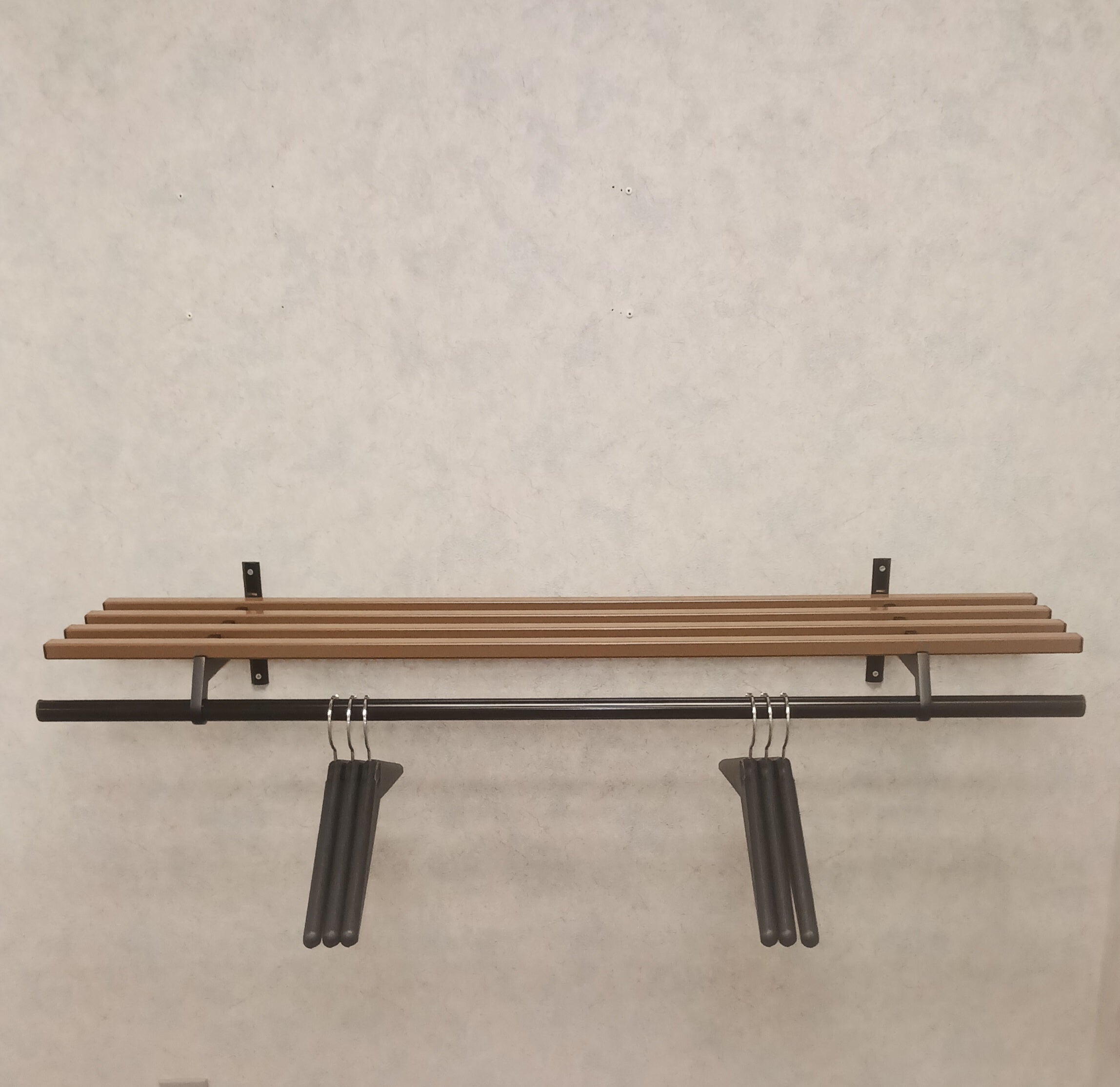 Forever Hanger Rod Shelf